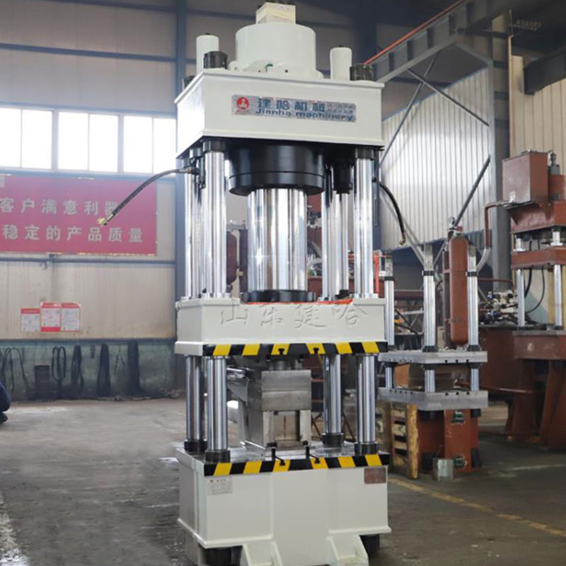 100噸沐浴球爆炸鹽球液壓機(jī)